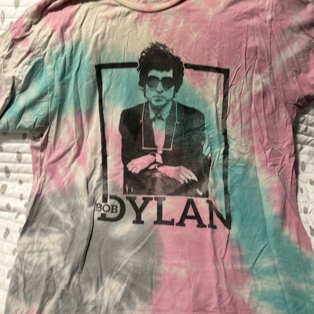 Bob Dylan Gray, Pink, and Teal Tie Dye T-Shirt XL
